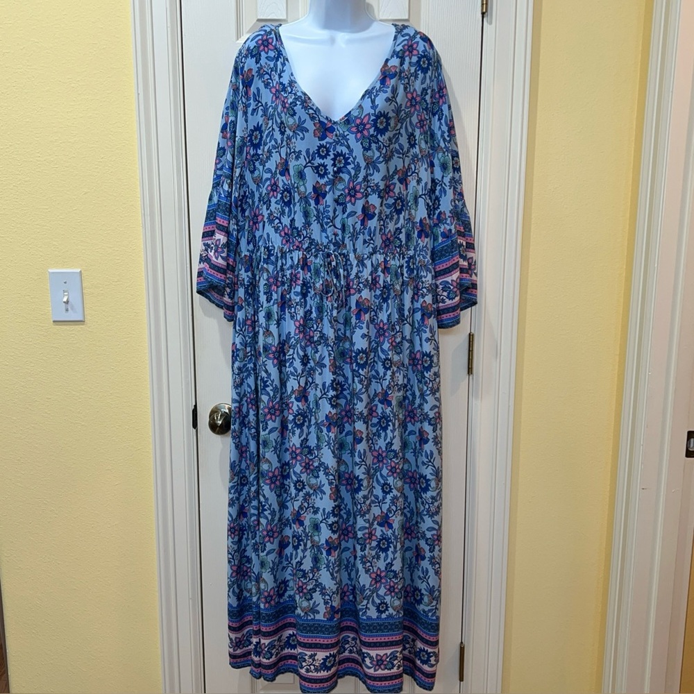 BloomChic Blue Floral V-Neck Maxi Dress Sz 22/24 Fairy Resortwear Cottagecore - Picture 2 of 16